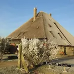 't Staartstuk, In Natuurgebied En Vlakbij Het Apartment