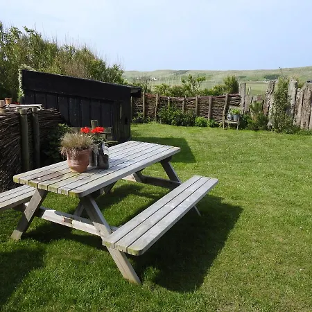 Apartman 't Staartstuk, In Natuurgebied En Vlakbij Het *