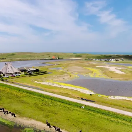 Apartman 't Staartstuk, In Natuurgebied En Vlakbij Het