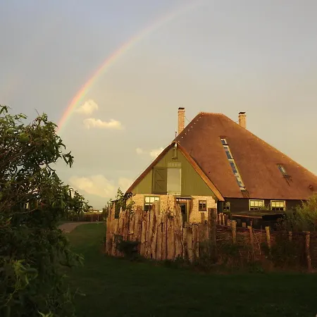 Appartement 't Staartstuk, In Natuurgebied En Vlakbij Het *